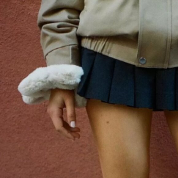 Sandy Liang Flower Power Pet Scrunchie - Taupe - Picture 3 of 8